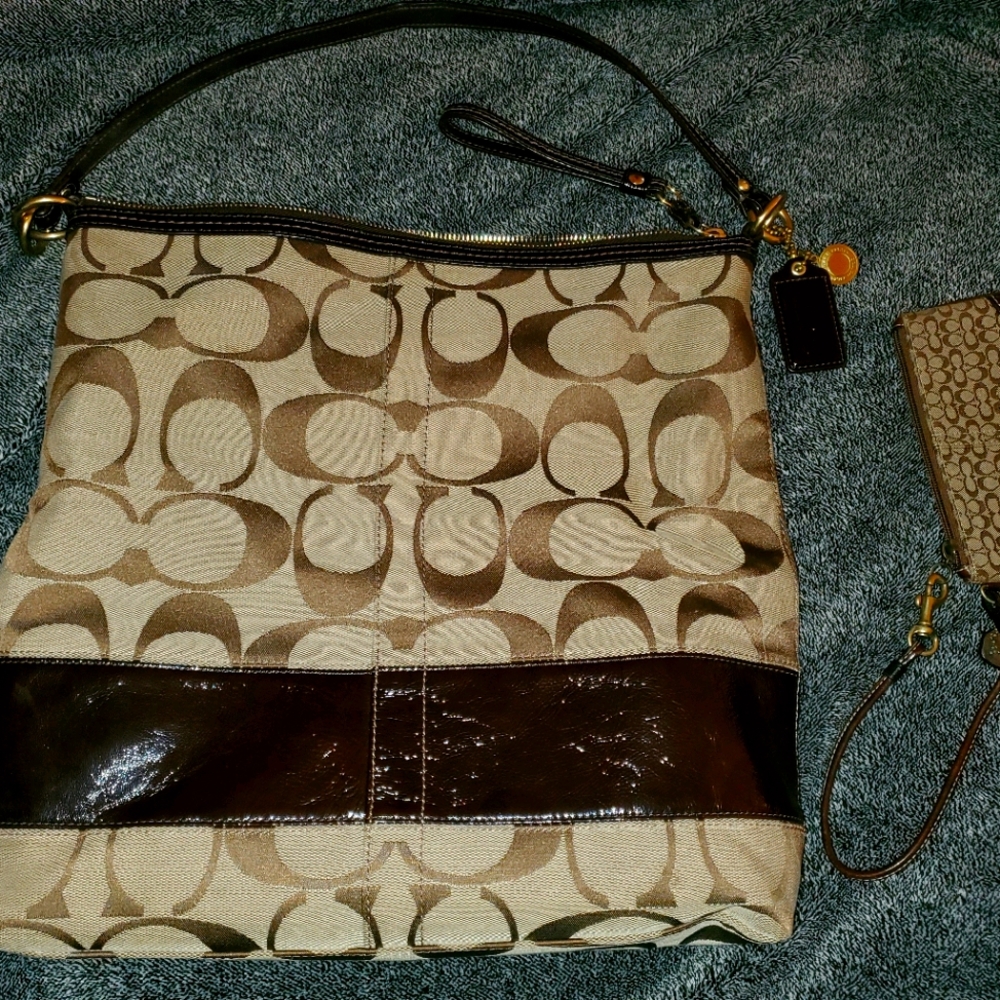 Coach large Hobo brown & tan